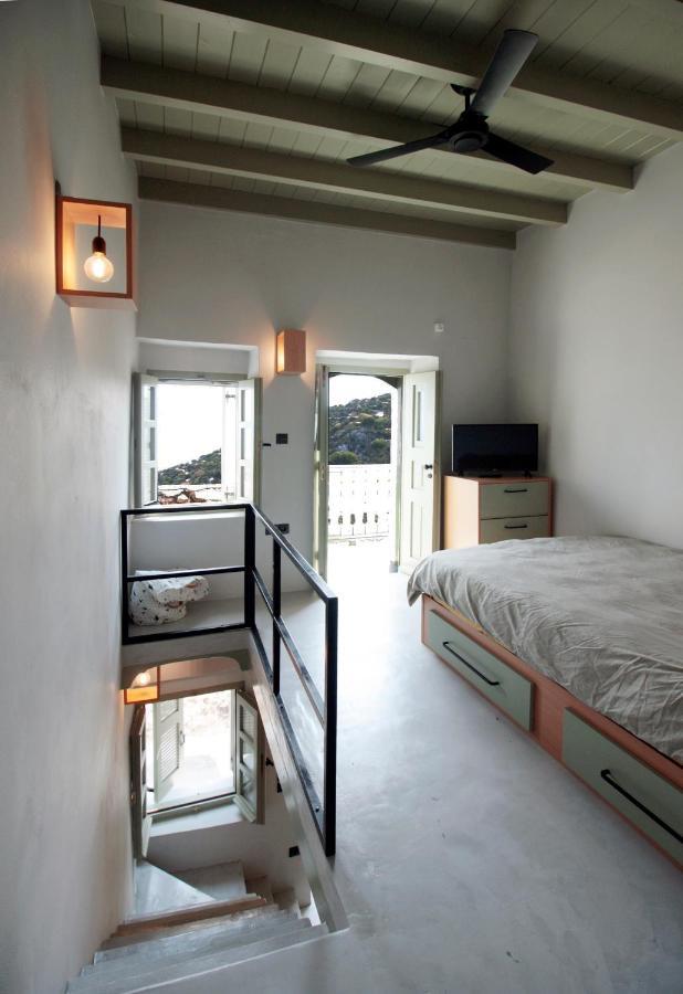New Guesthouse In Emporios Emporeios  Exterior photo
